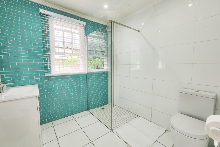 Commercial Property for Sale in Beacon Bay Eastern Cape